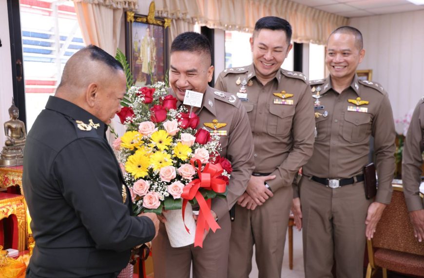 ร่วมแสดงความยินดีแด่ พล.ต.ชัยภัทร เงินดีเจริญ ผบ.มทบ.26 เนื่องในโอกาสวันสถาปนา มทบ.26 ครบรอบปีที่ 36
